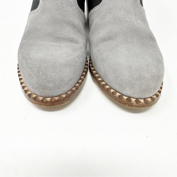 Marc by Marc Jacobs Suede Leather Chelsea Boots in Grey and Black Size 38 / US 8 - Picture 3 of 13